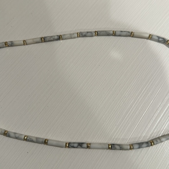 Kendra Scott necklace - Picture 4 of 4